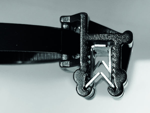 100 Stück PROT Kabelbinder PKBPV 200x4,8x45 mit Clip f. PV-Kabel