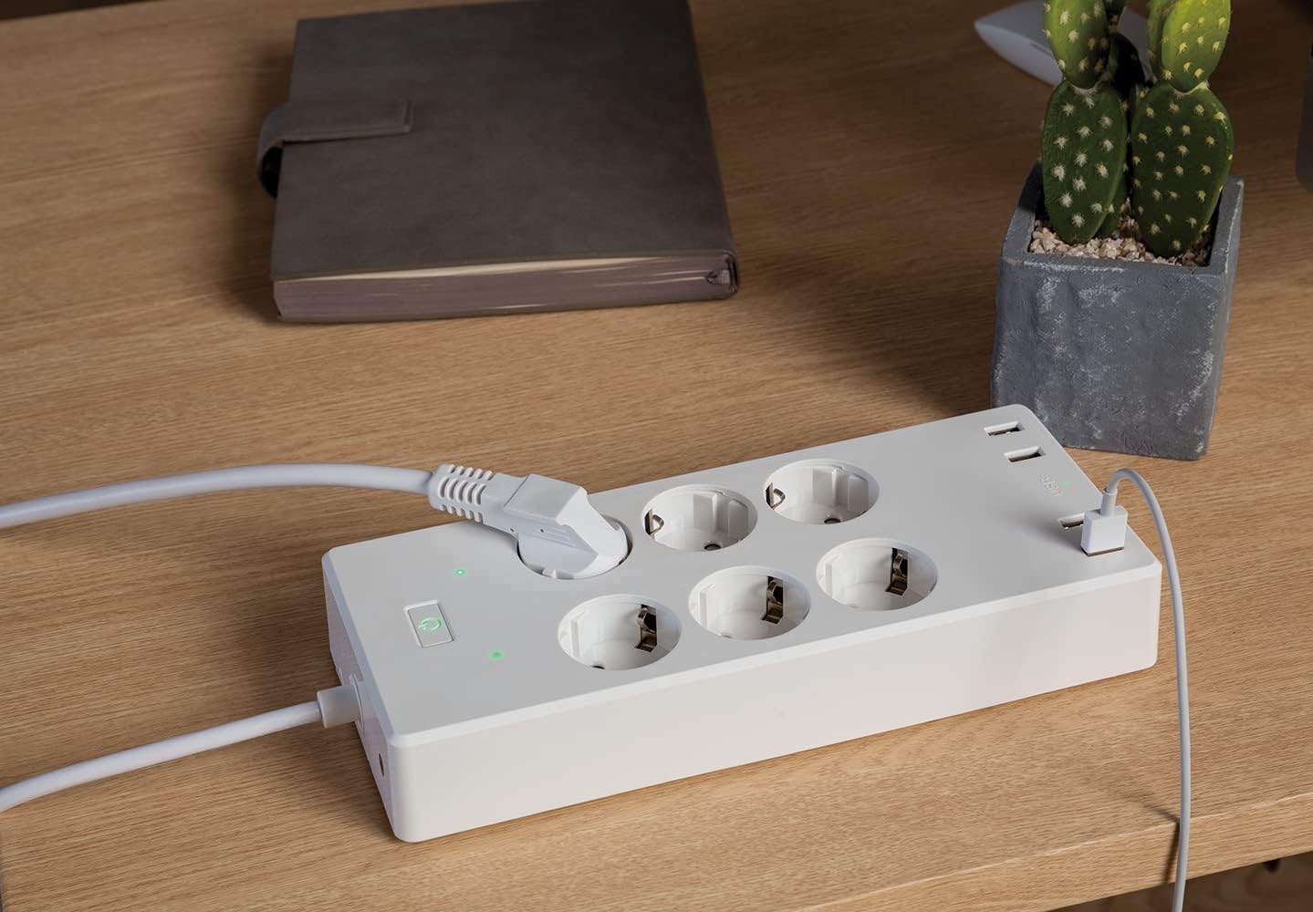 NW11L Smarte 6-Fach Schutzkontakt-Steckdosen-Leiste mit 4 USB-Buchsen, Timer, Smart Home, Google Assistant, Alexa, Smart Apps, Sprachsteuerung, 10 Anschlüsse, 1,7m Kabel, getrennt schaltbar