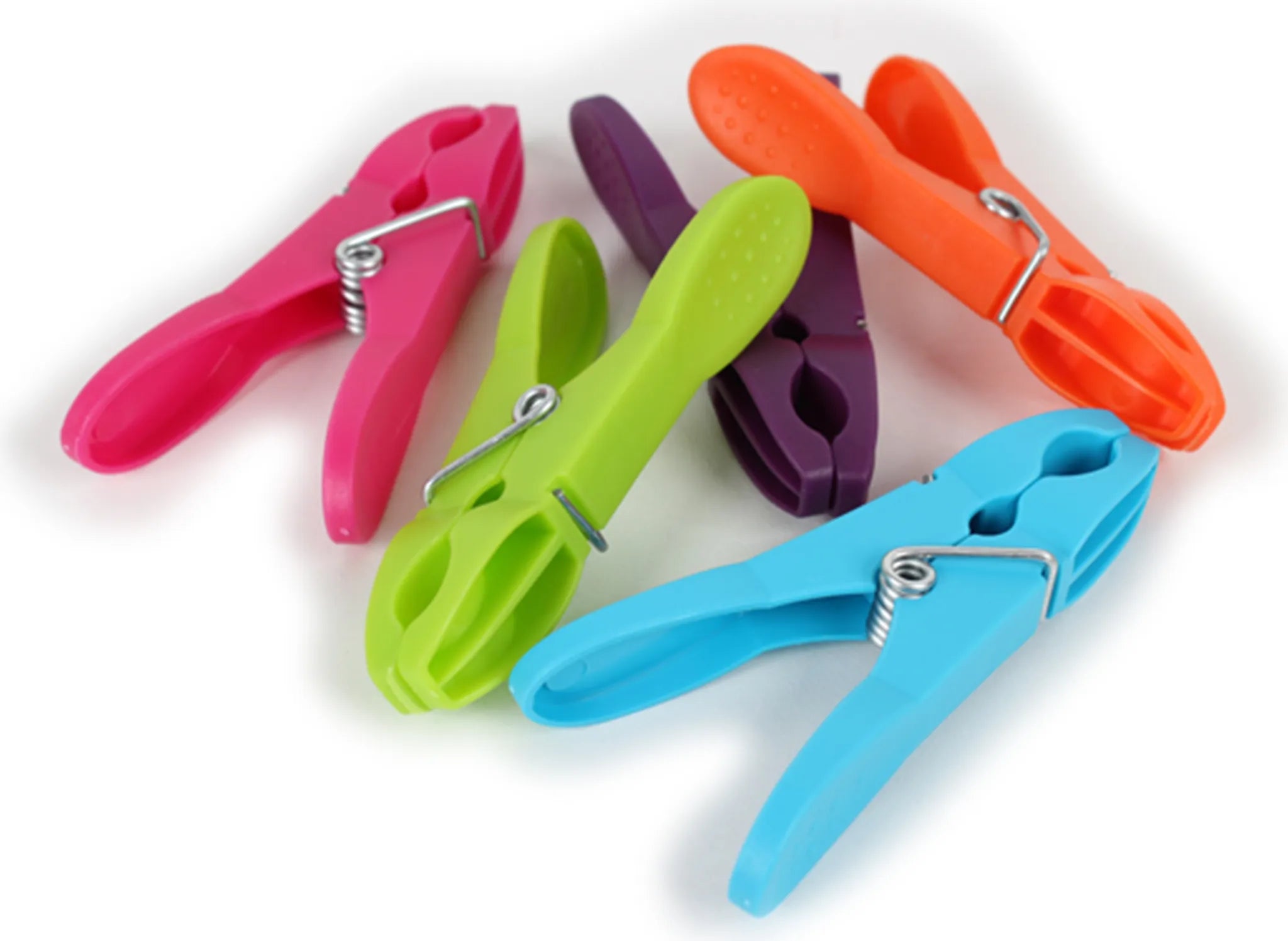 Wäscheklammern im Korb / Transparenter Korb / 30 bunte Klammern