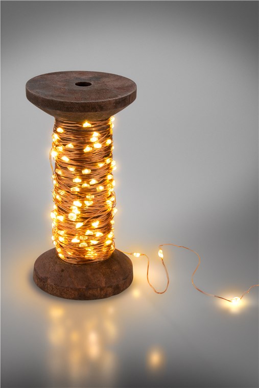 goobay LED-Lichterkette Garnspule, groß / Retro- Dekorationslampe / stilvolle Innendekoration / warmweißes, beruhigendes Licht / Lichterkette abnehmbar / Echtholz