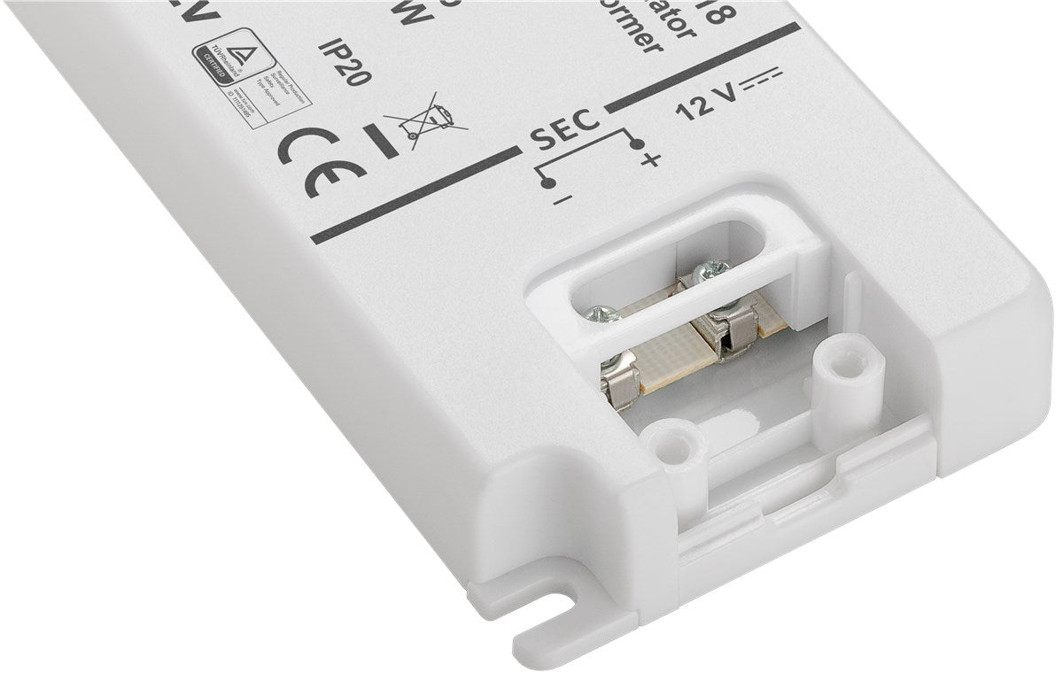 LED Slim-Transformator/Driver, 12V, 2,5A / 0,5-30W, nicht dimmbar, mit Möbelzulassung, ür den Anschluss von LED-Leuchtmitteln mit 12V an 230V, IP20