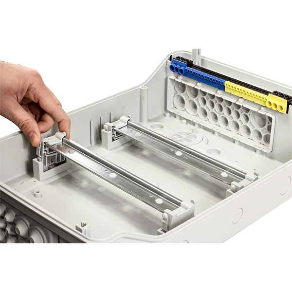 F-Tronic AP Feuchtraumverteiler 3-reihig IP65 NEPTUN36 7270003 mit Belüftungssystem